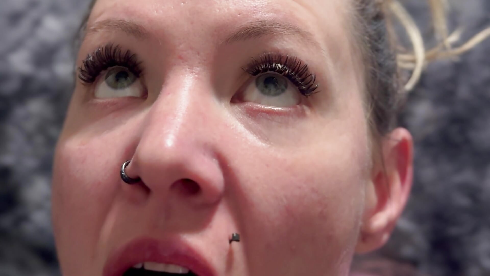 Use my mouth - video by daniellasinnocence cam model