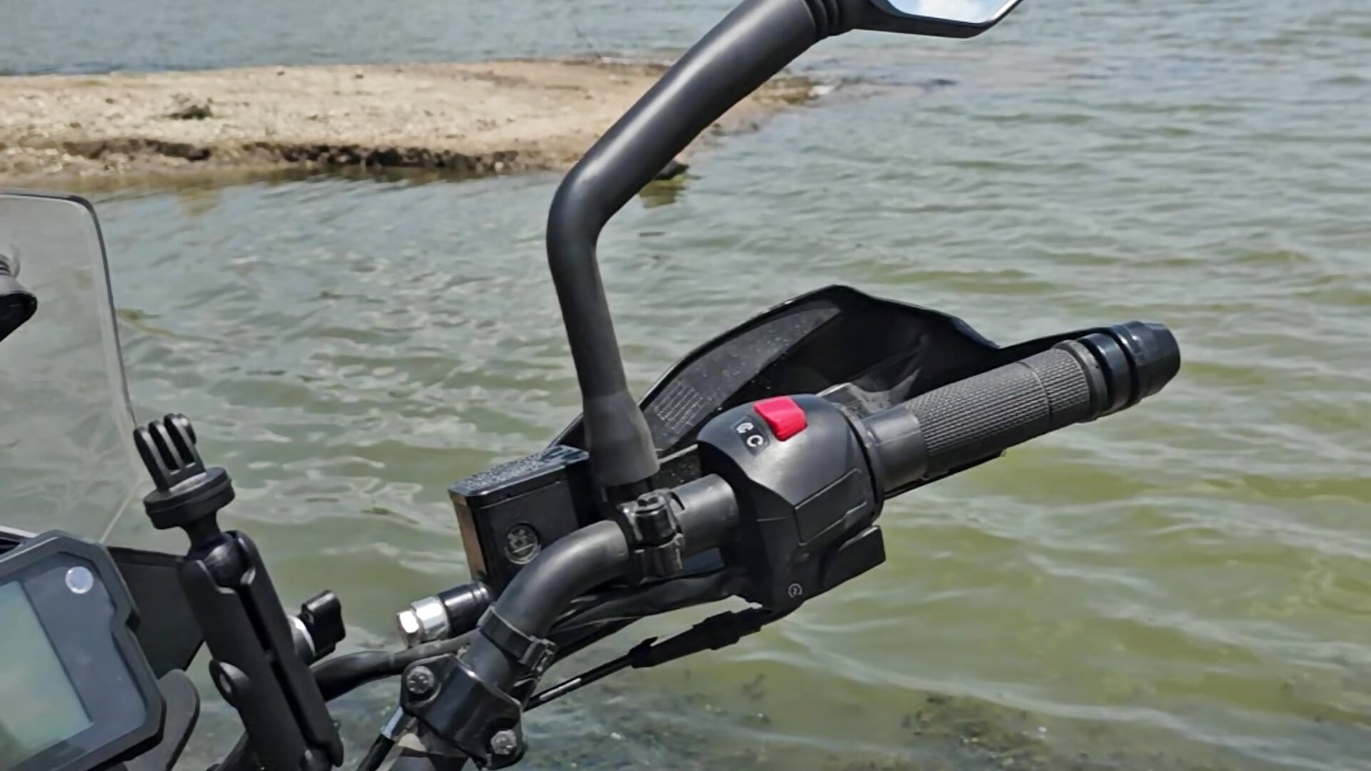 Cock out on road trip on bike - 16Hose adlı kamera modelinin videosu