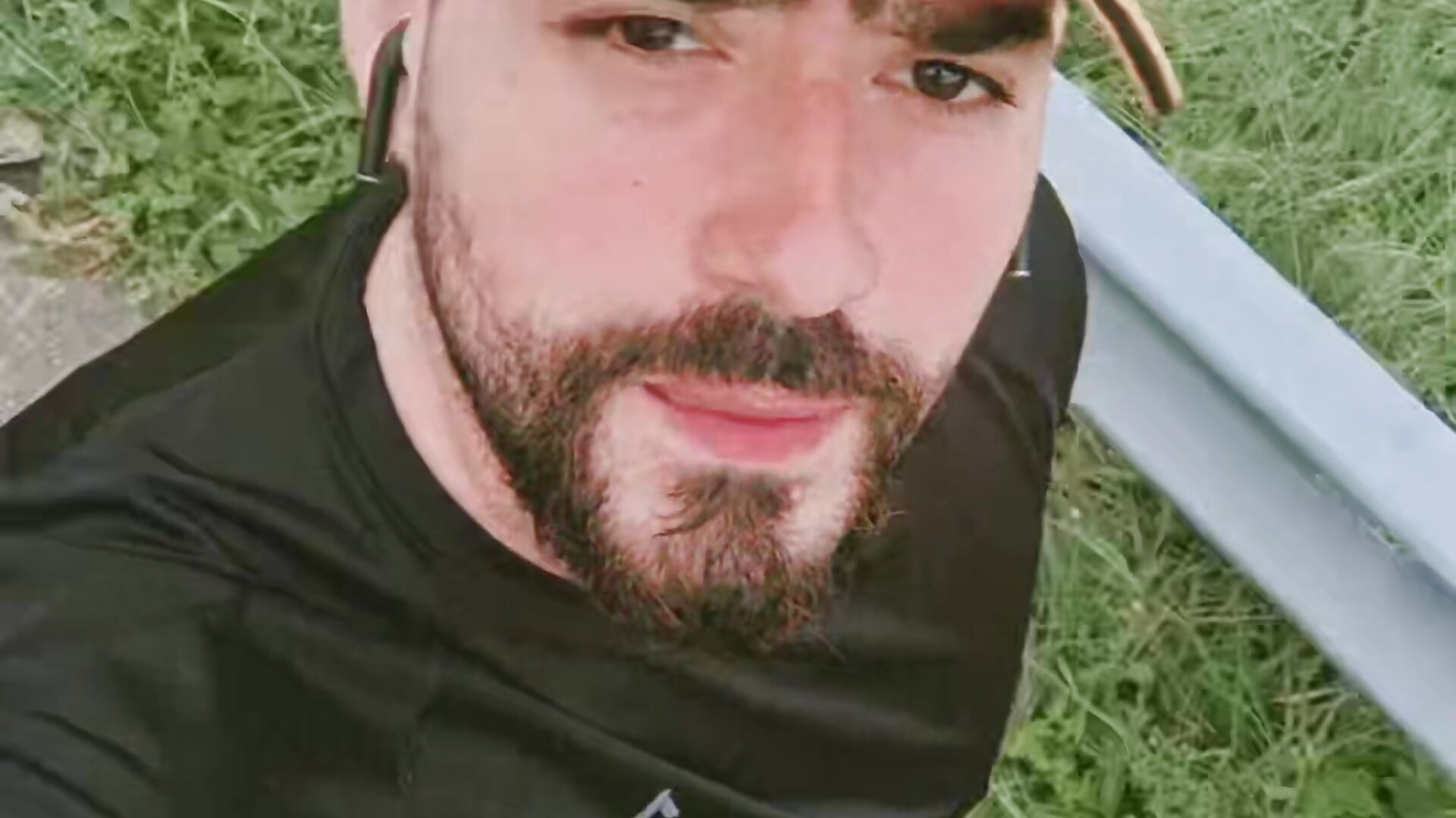 running - video by samu1997 cam model