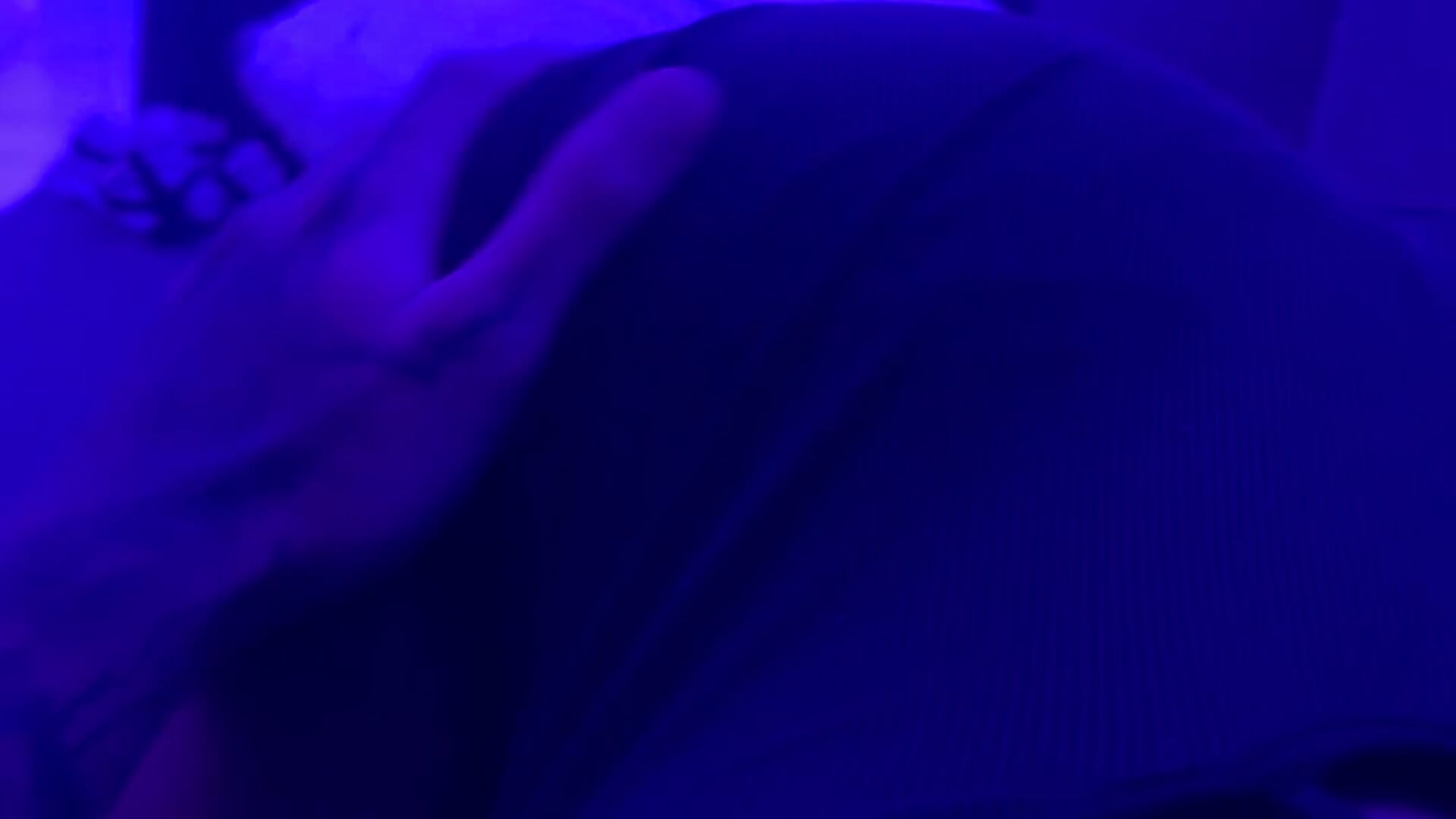 😘 - video by mai_braga23 cam model