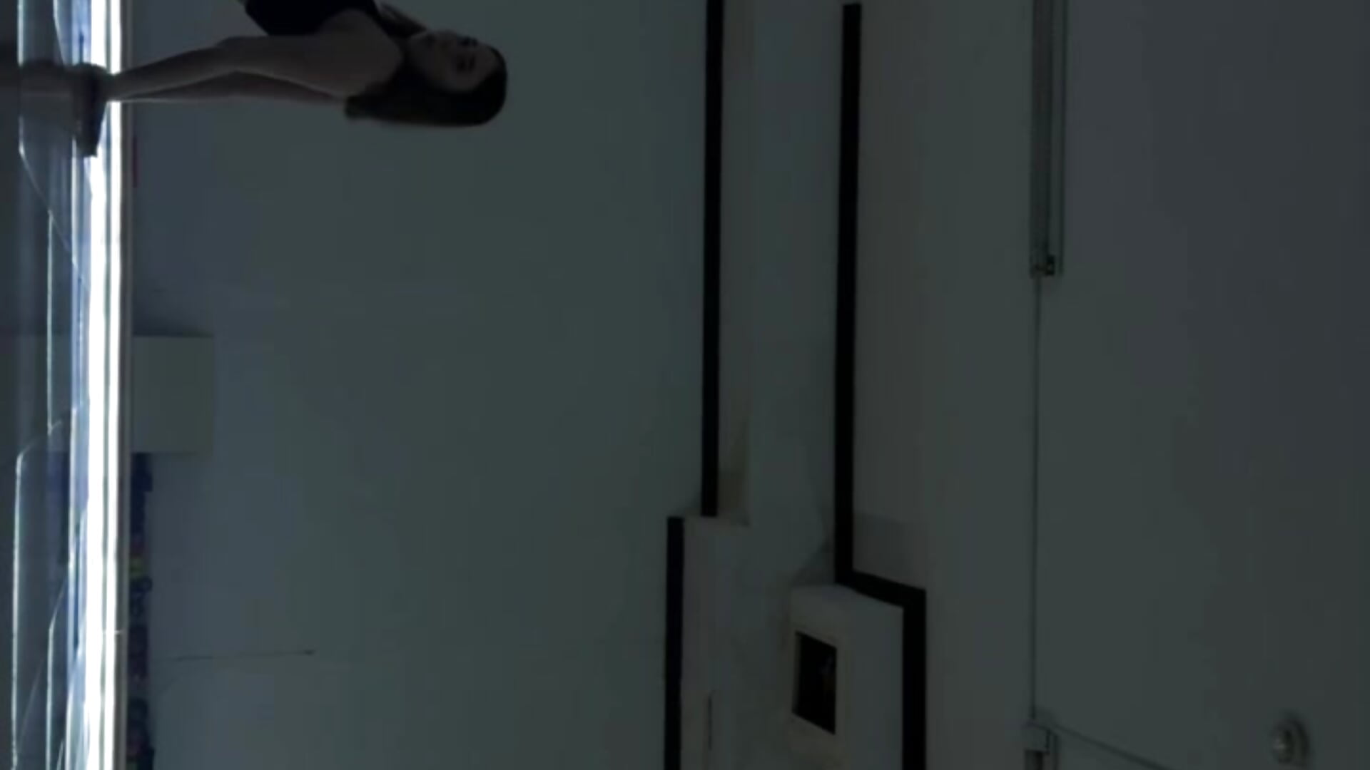 sexy - video oleh model kamera AddieOsler