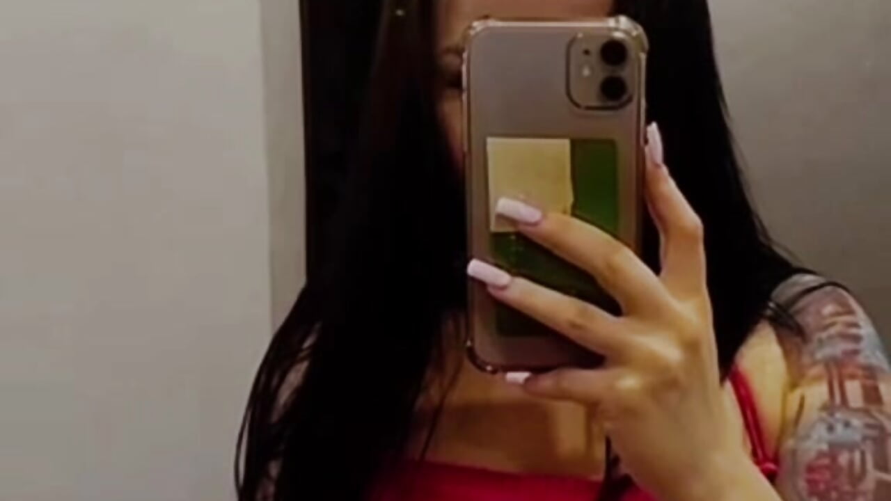 profile-intro-video-1761642901 - video by Esenya_mur cam model