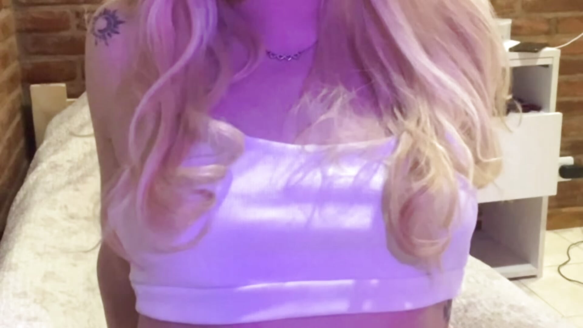 🫢 - video by tiffanystarling cam model