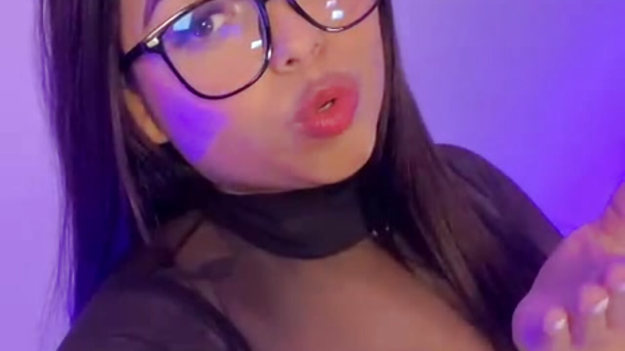 muaaa - video by sammyy_owens_ cam model