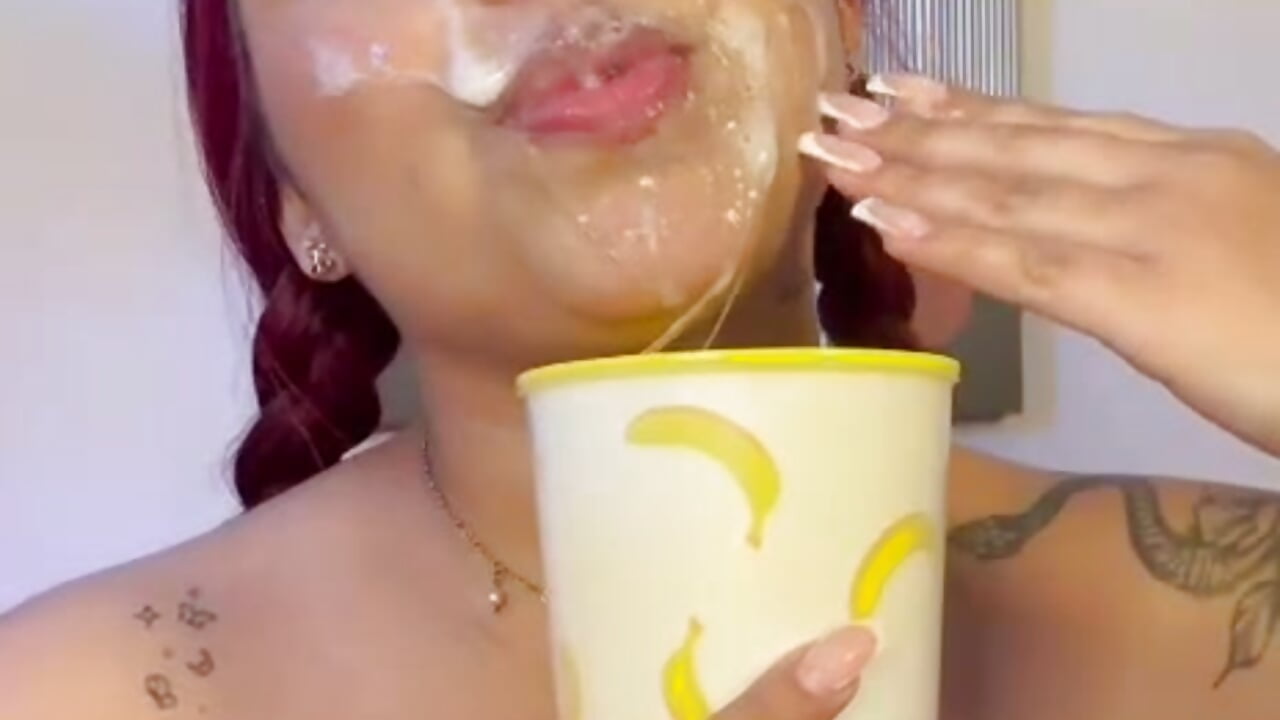 Enjoy my face covered in saliva 💦💦