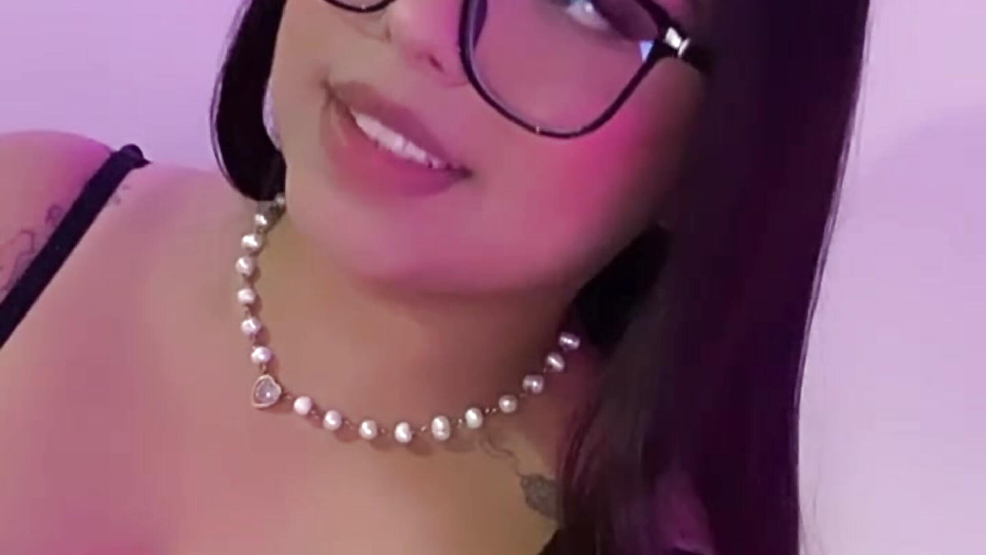 Hi ♥ - video by sammyy_owens_ cam model