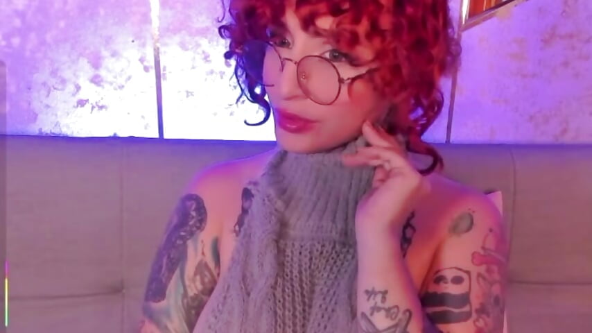 WhatsApp Video 2025-11-04 at 7,49,41 AM - βίντεο μοντέλου catalehia_moonlightt