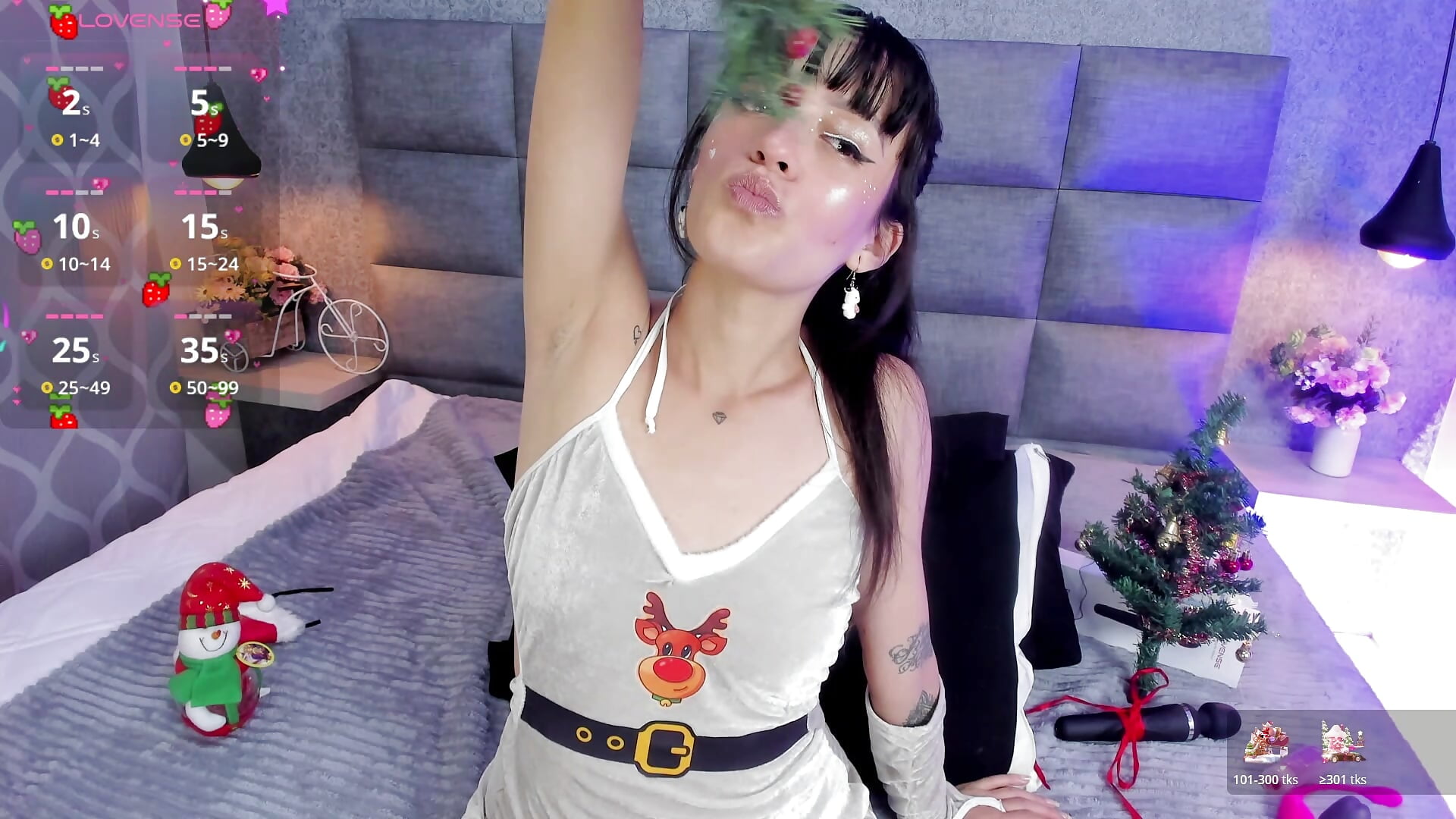 navidad 🎅🤶 - video by Luna_Bella3 cam model