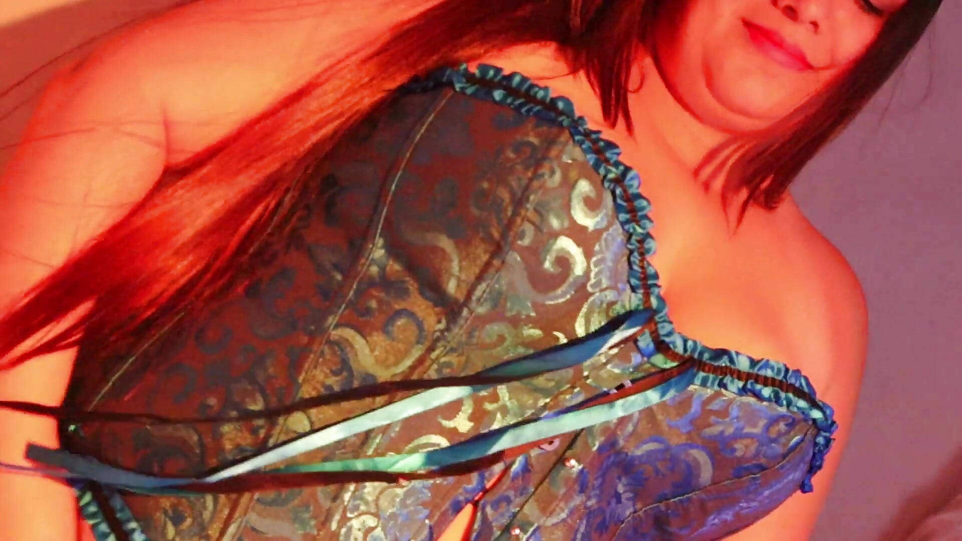 Teasing u - video by Agattha_Bloomm cam model