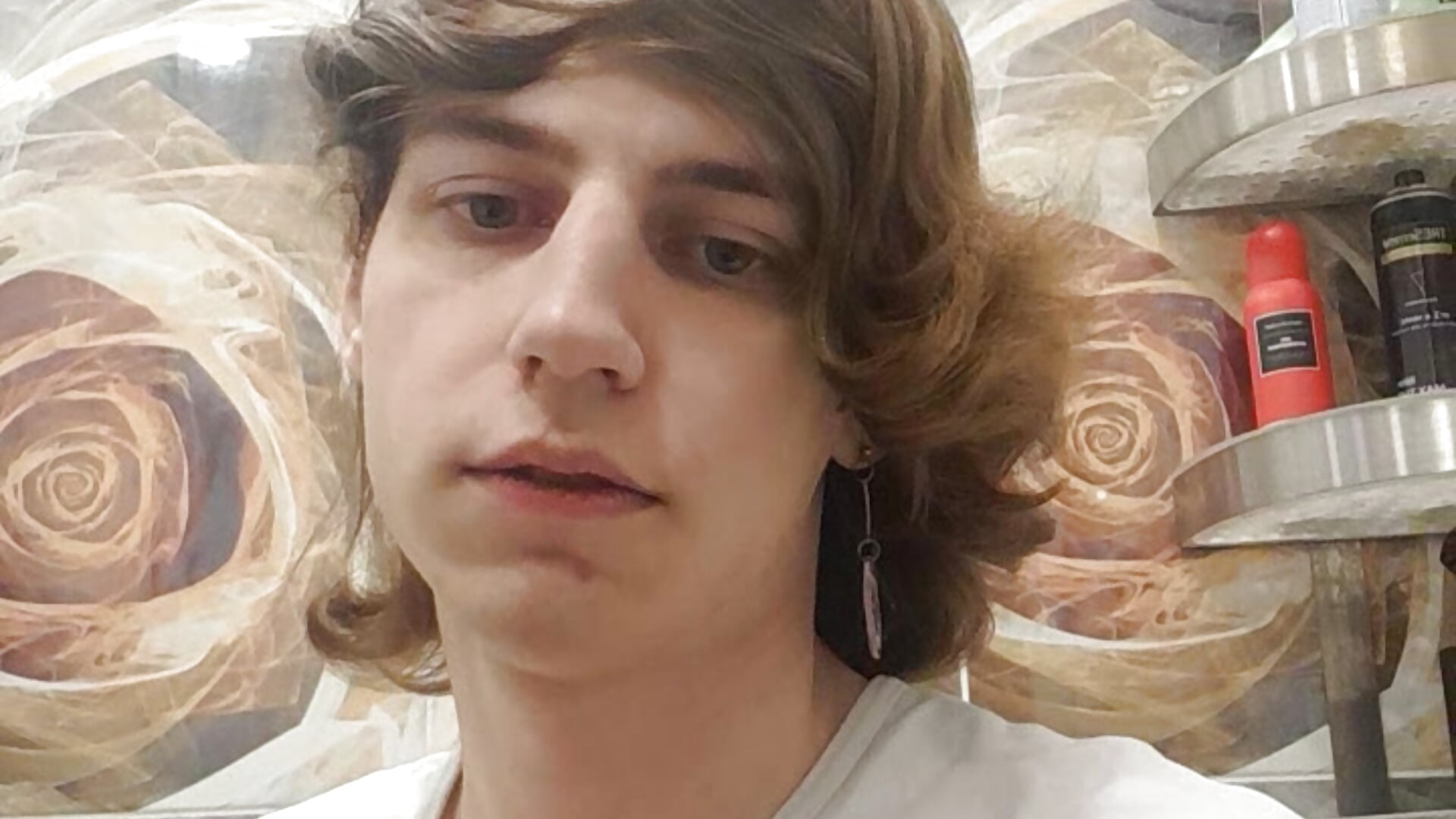 getting ready for a shower - video by AvenGlow cam model