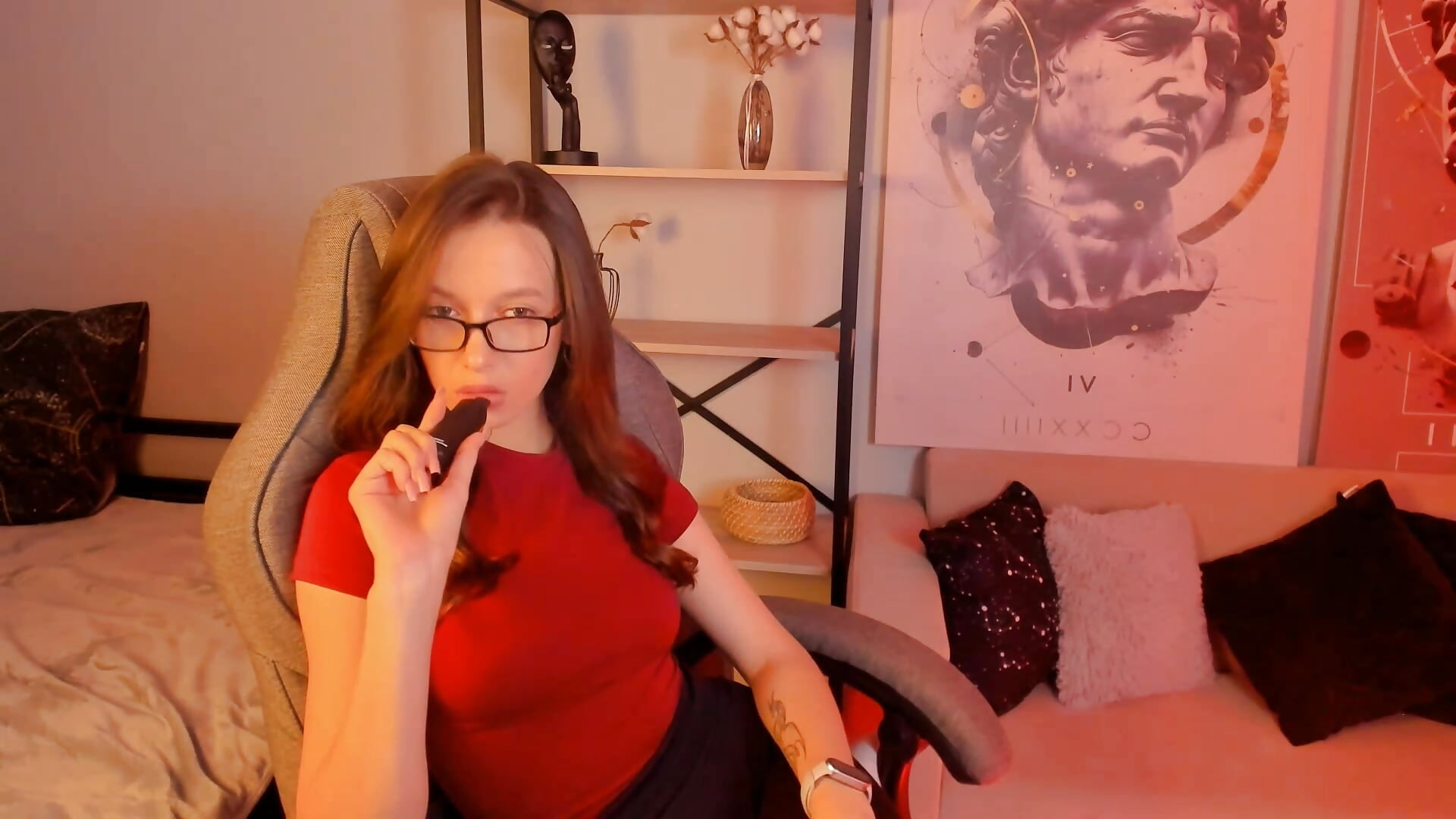 chill - video by EmilyWade cam model