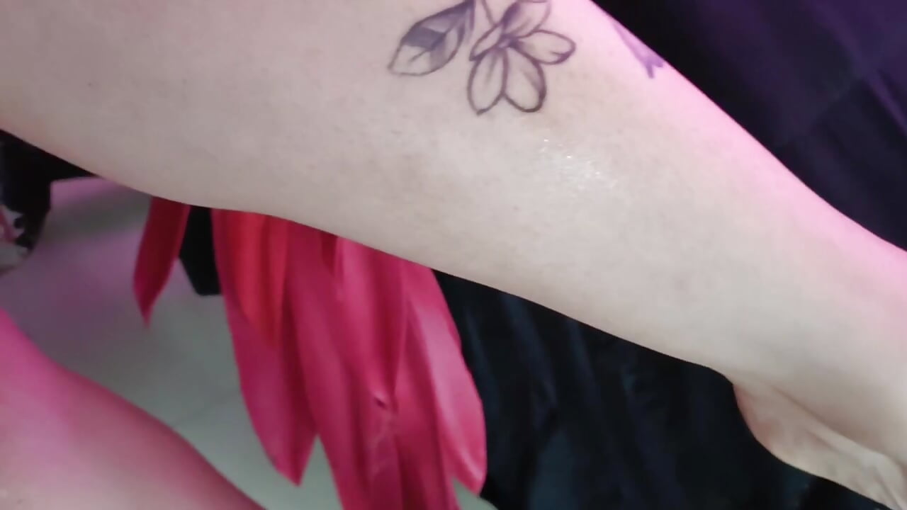 profile-intro-video-1761741837 - video by CleareRems cam model