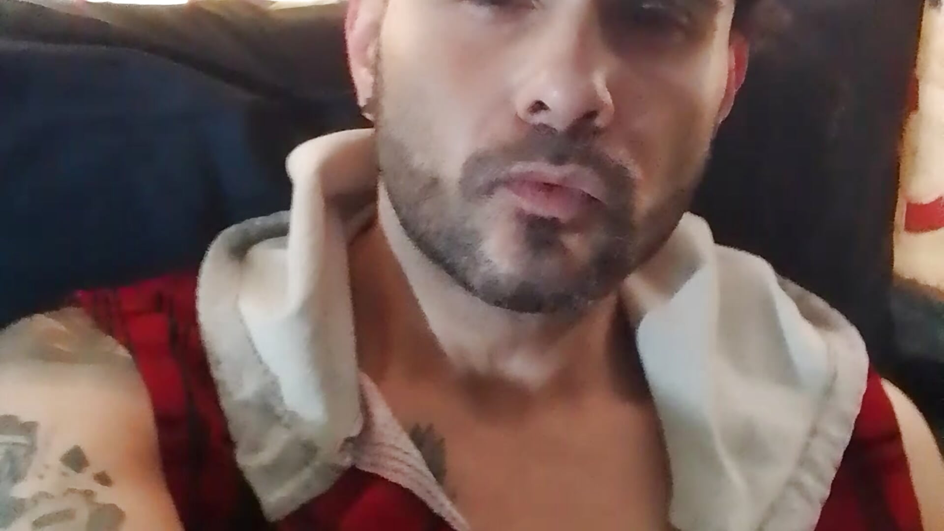 1000165422 – video modela na kameri Marinjoe