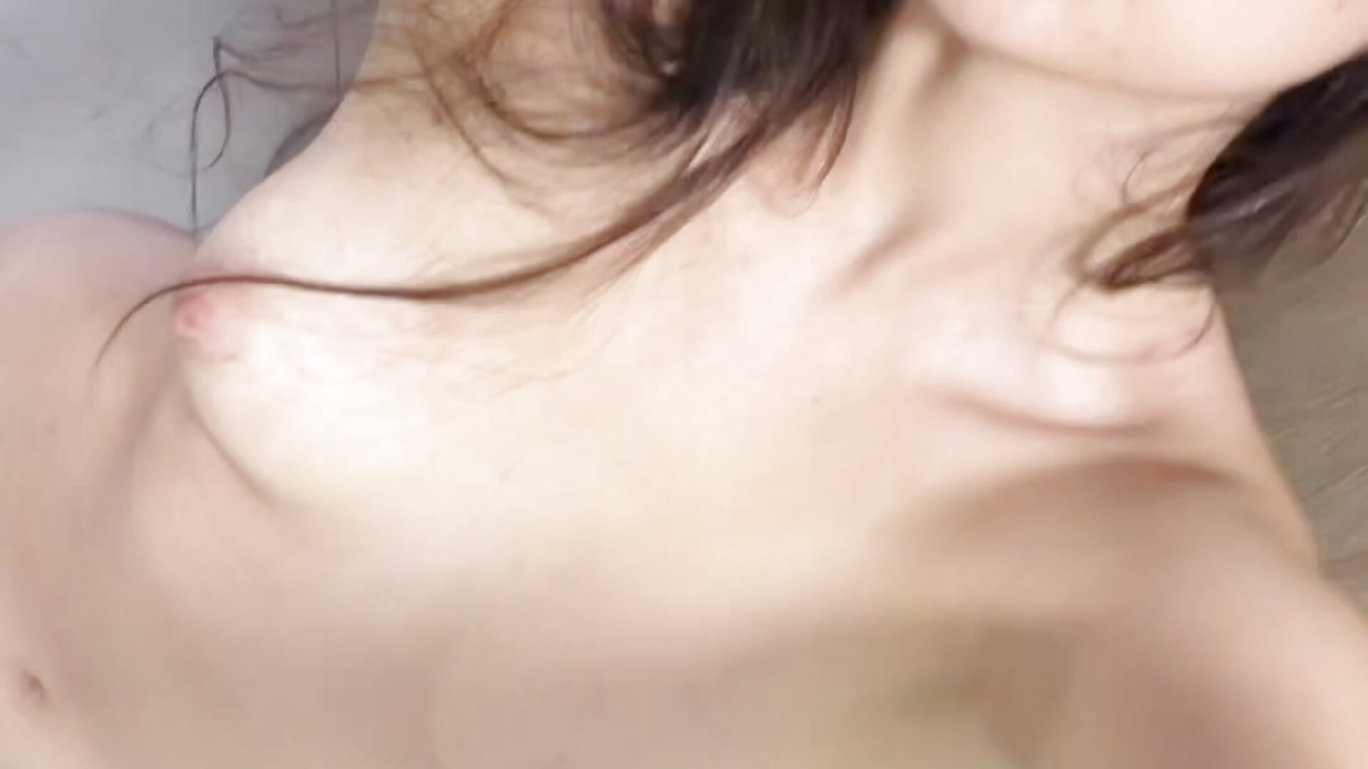 SO HOT IN HERE 🥵🥵 - vídeo de Valentina_ro modelo de câmara