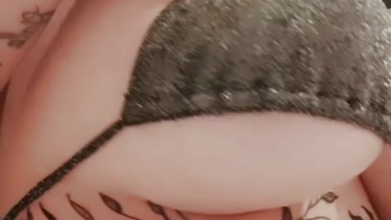 1000787199 – video af coralu2215 cam-model