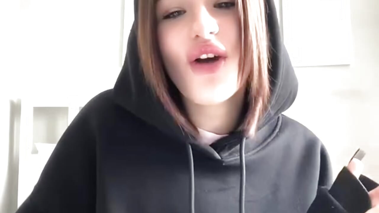 document_5474466272982894406 - video by mini_bunny_mini cam model