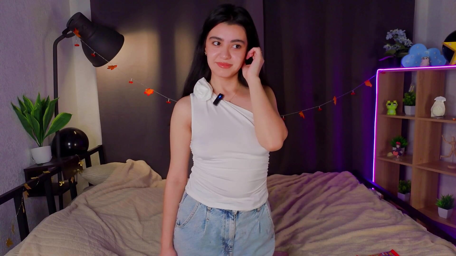 my cute dance - video by GemmaGlory cam model