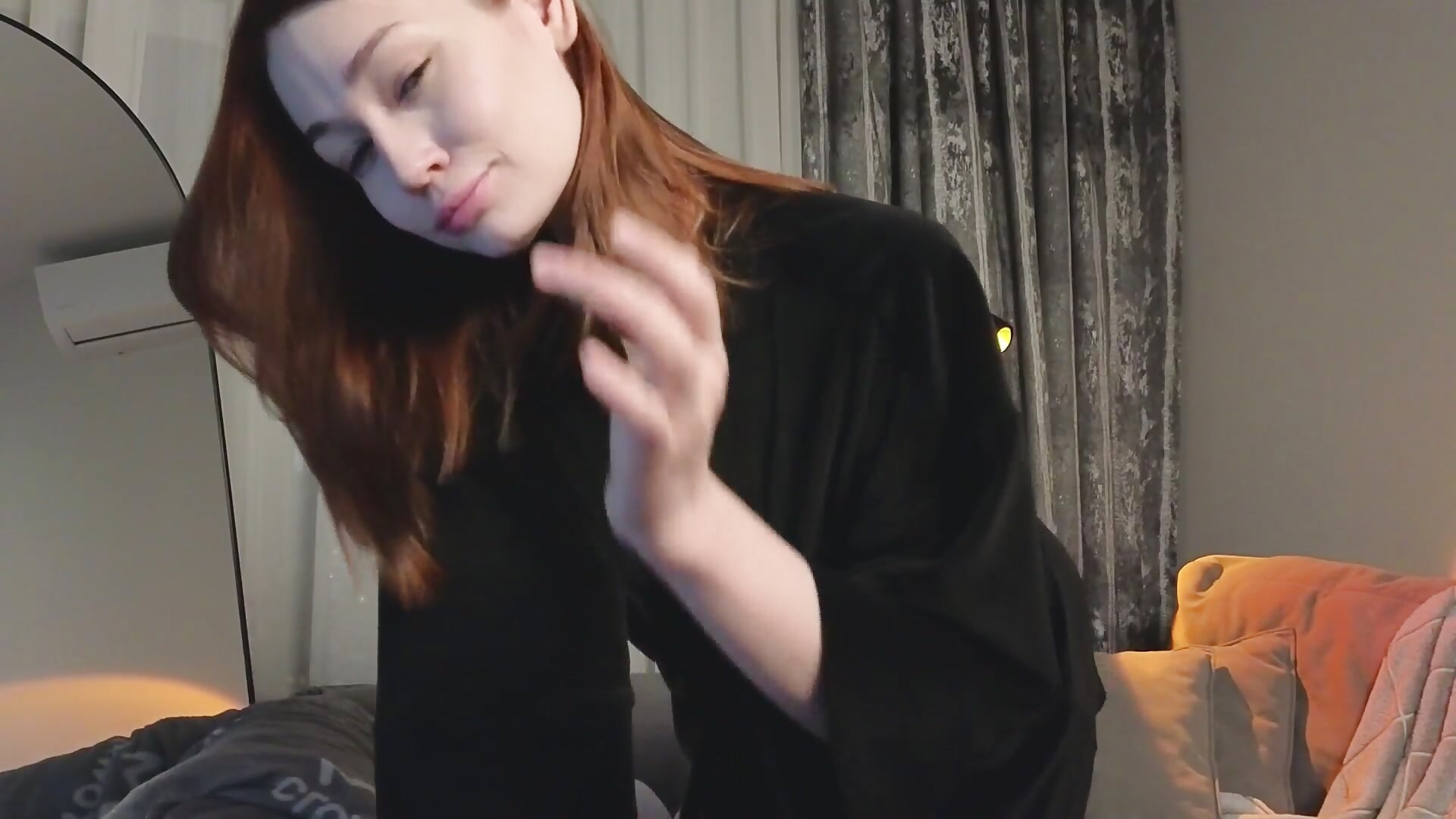 black widow at home– bimboterica kameramodell videója