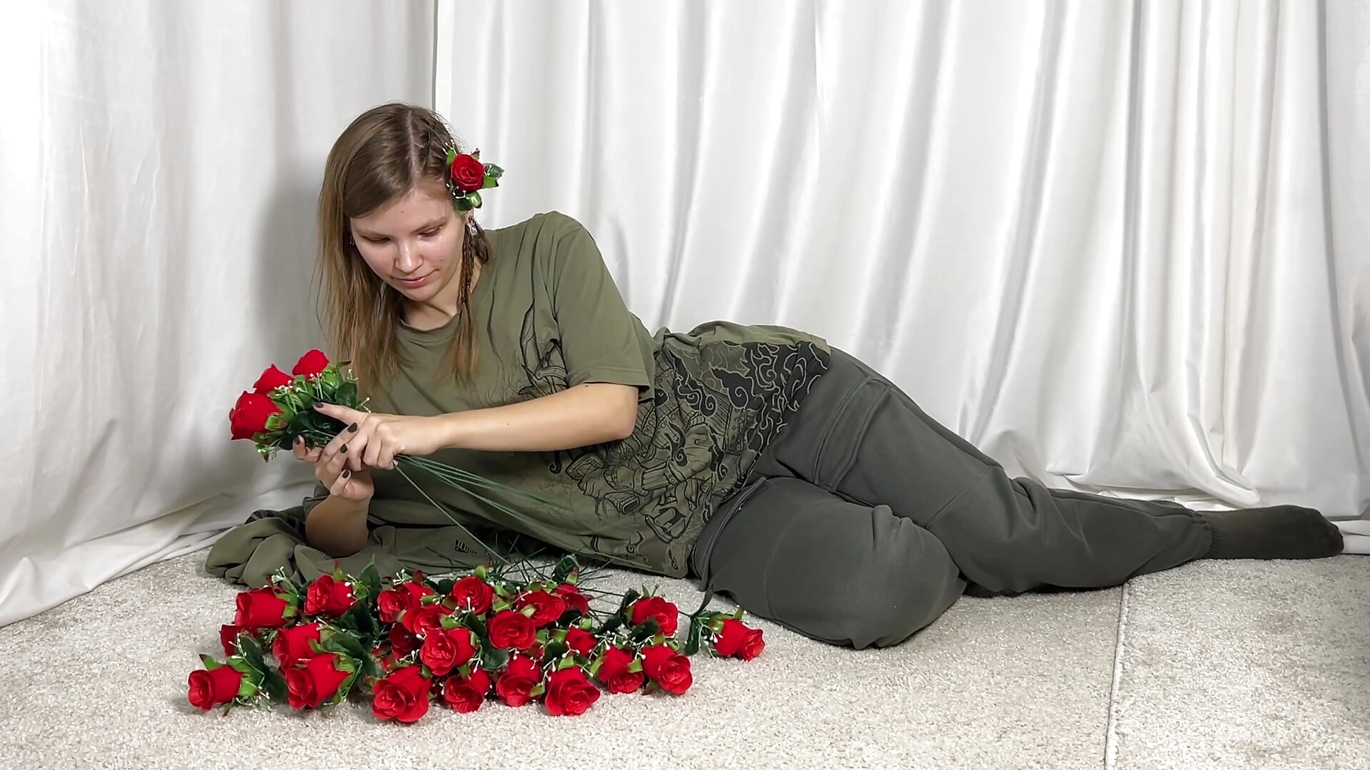 Stillness that Burns - video by YoshieGradney cam model