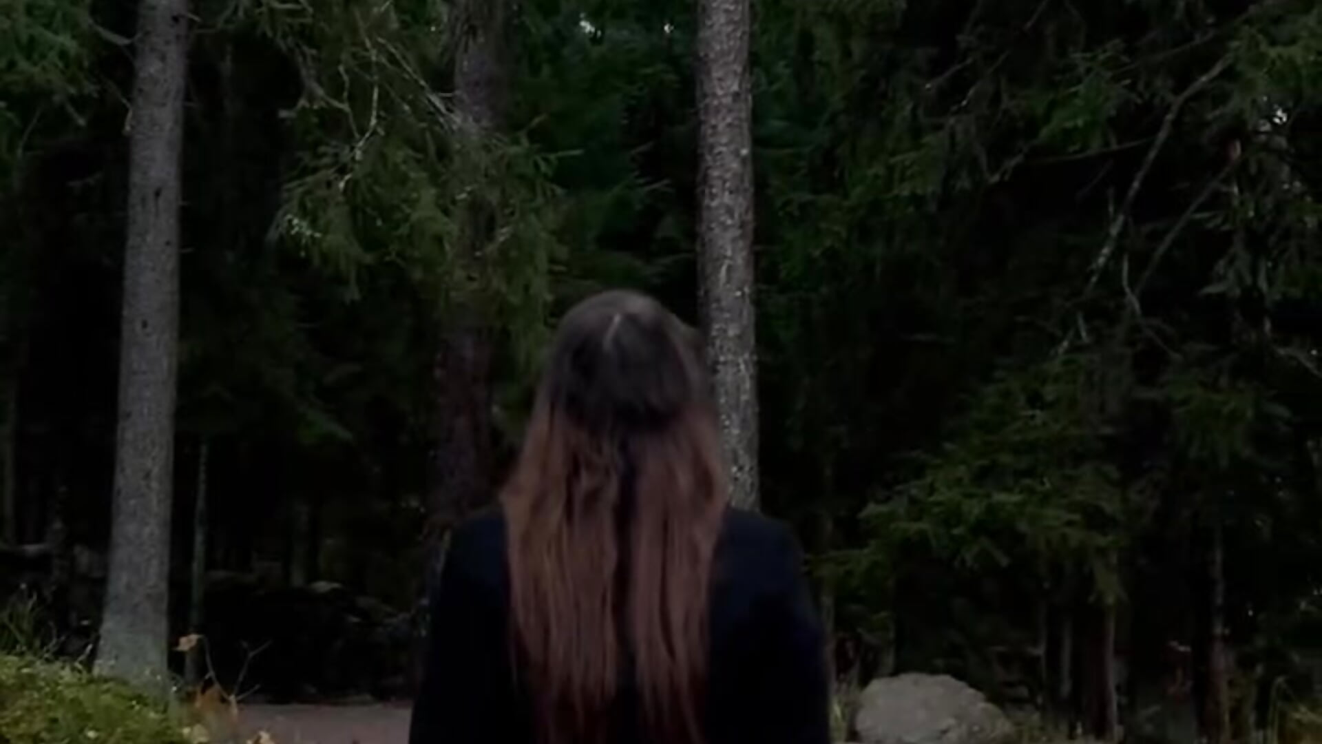 nature🌲💕 - video by FoxyMoons cam model