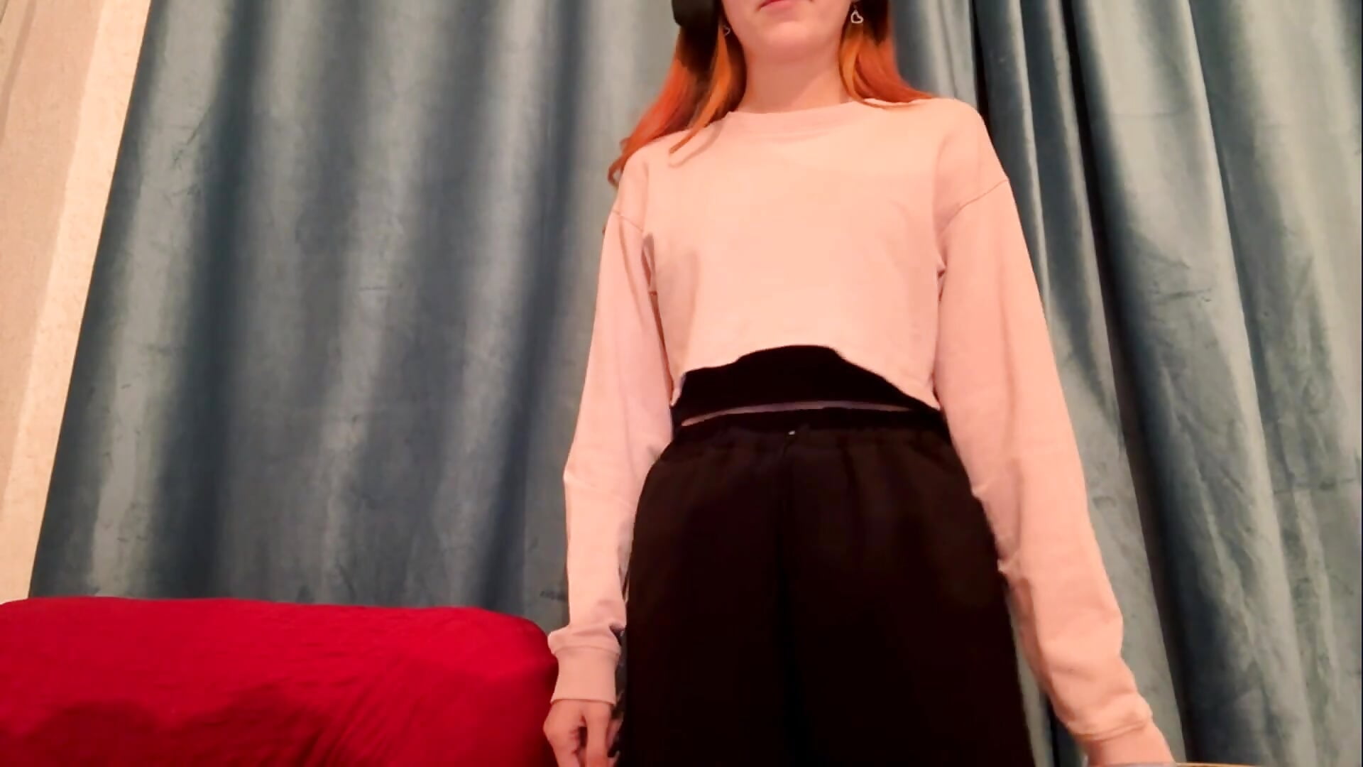 :) - video by HOTBellakle cam model