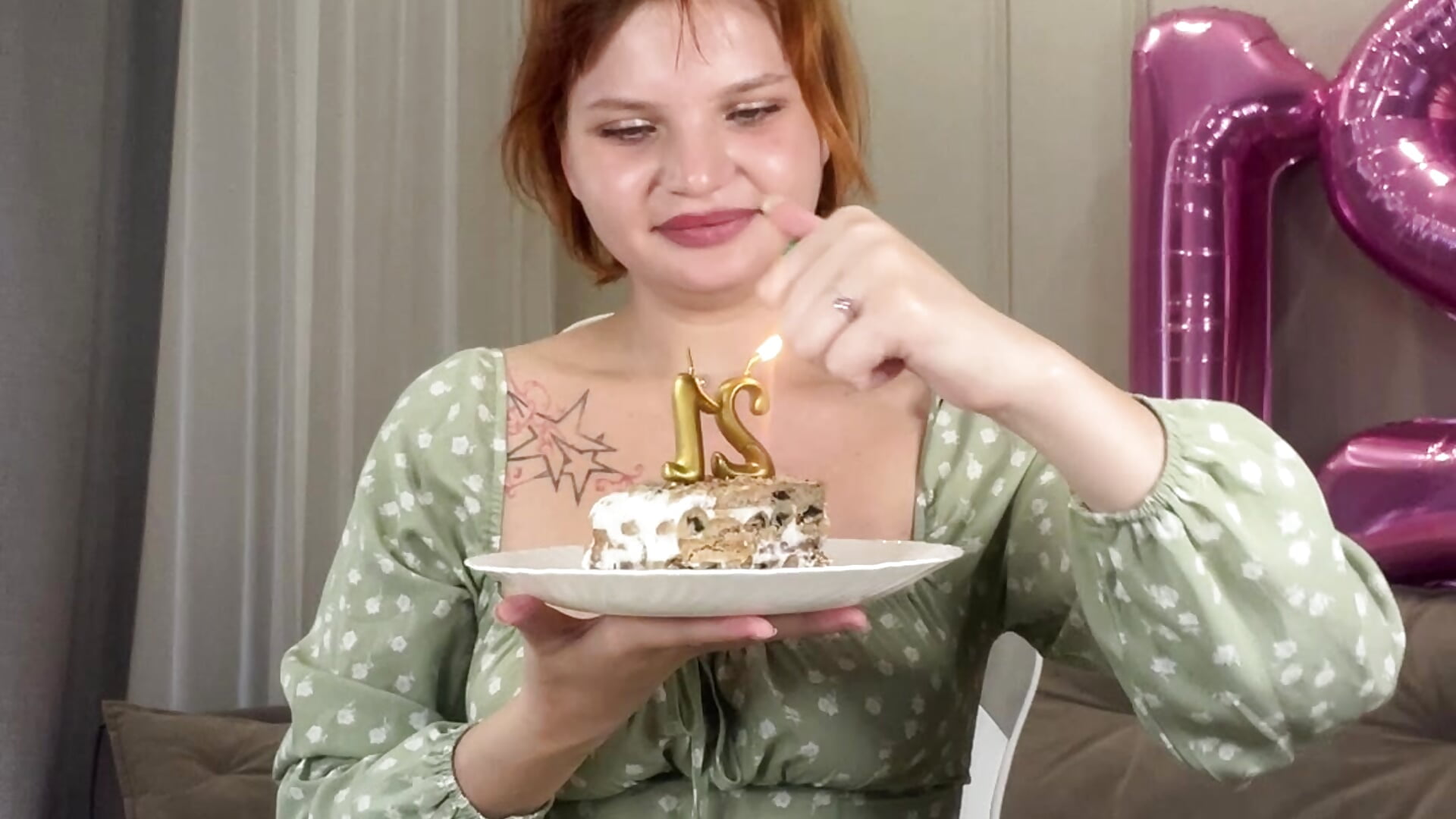 Birthday - video by babyyullii cam model
