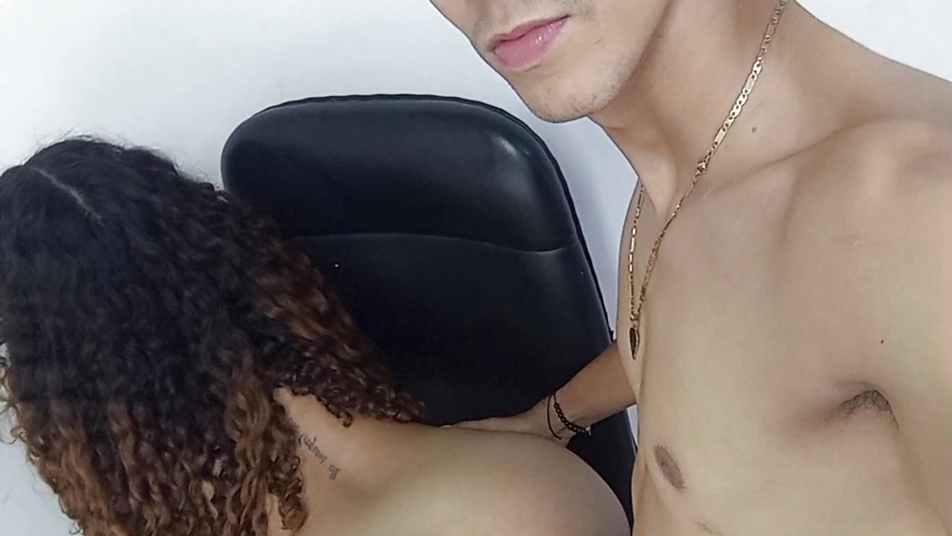 😈Horny😈 - vidéo du modèle de showcams ahsly78alejandro