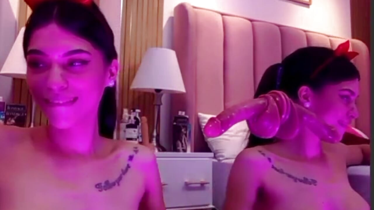 Video de WhatsApp 2025-10-27 a las 17,42,34_77375f8b - video by Sophie_Leclair_ cam model