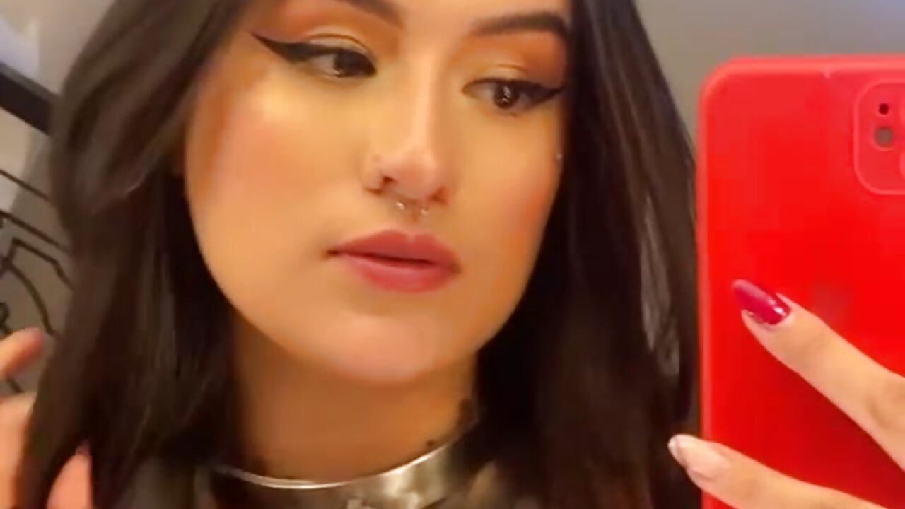 RED🍒 - video by mia_jagger cam model