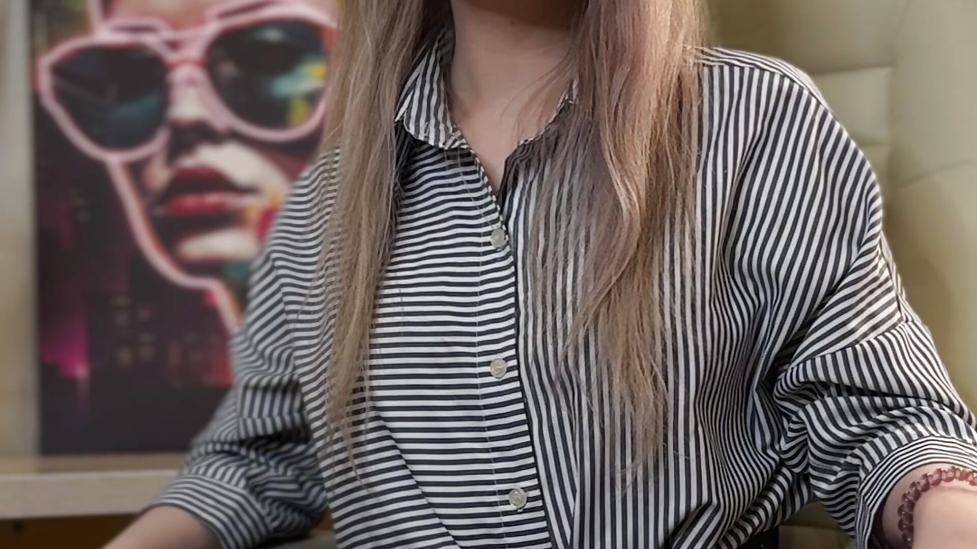 Its me - video by BrennaTout cam model