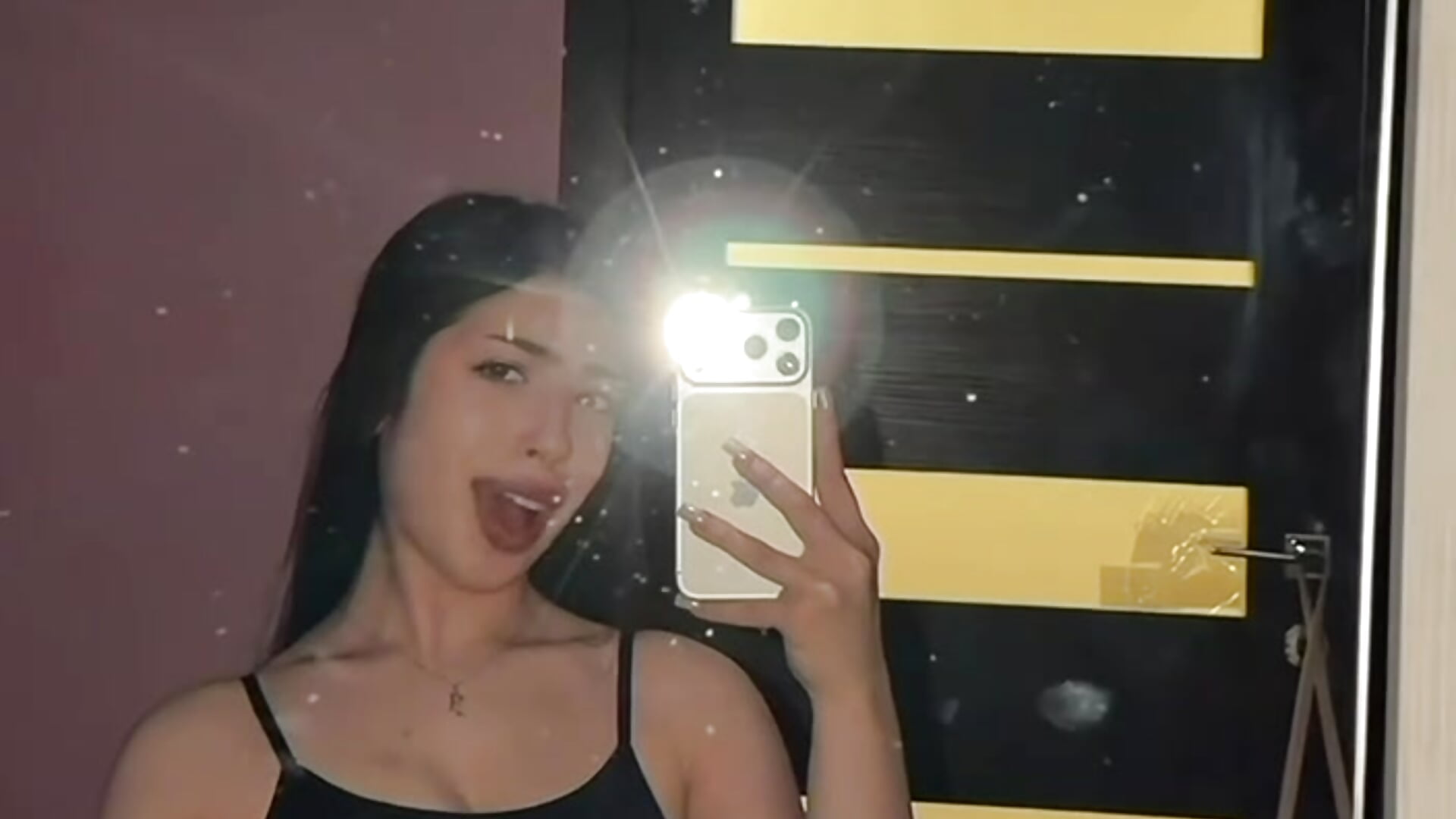 🥰 - video by TonjaNeace cam model