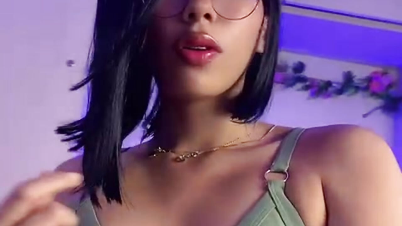 Horny Ebony - video by GabyMason_ cam model