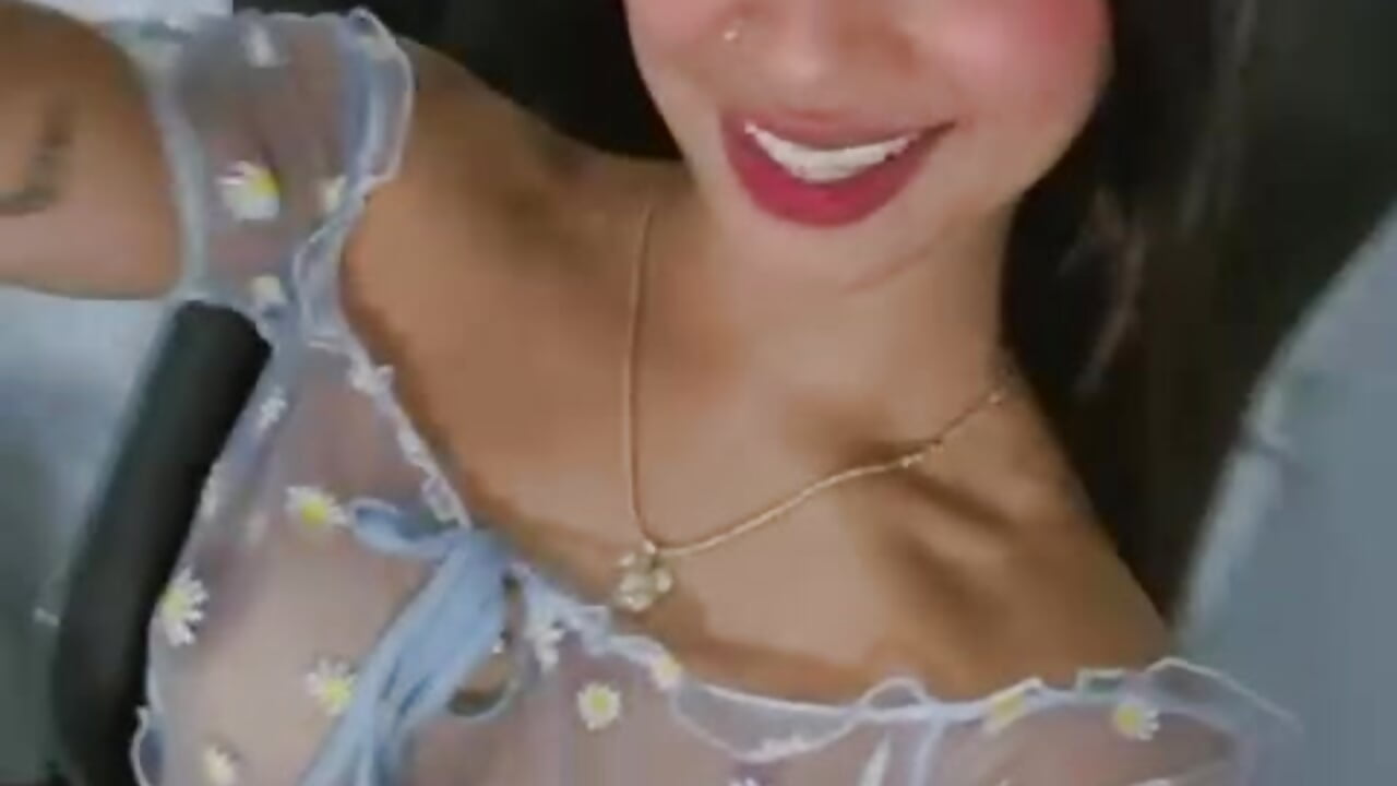 Sing for you - video by EmilyRouses_ cam model