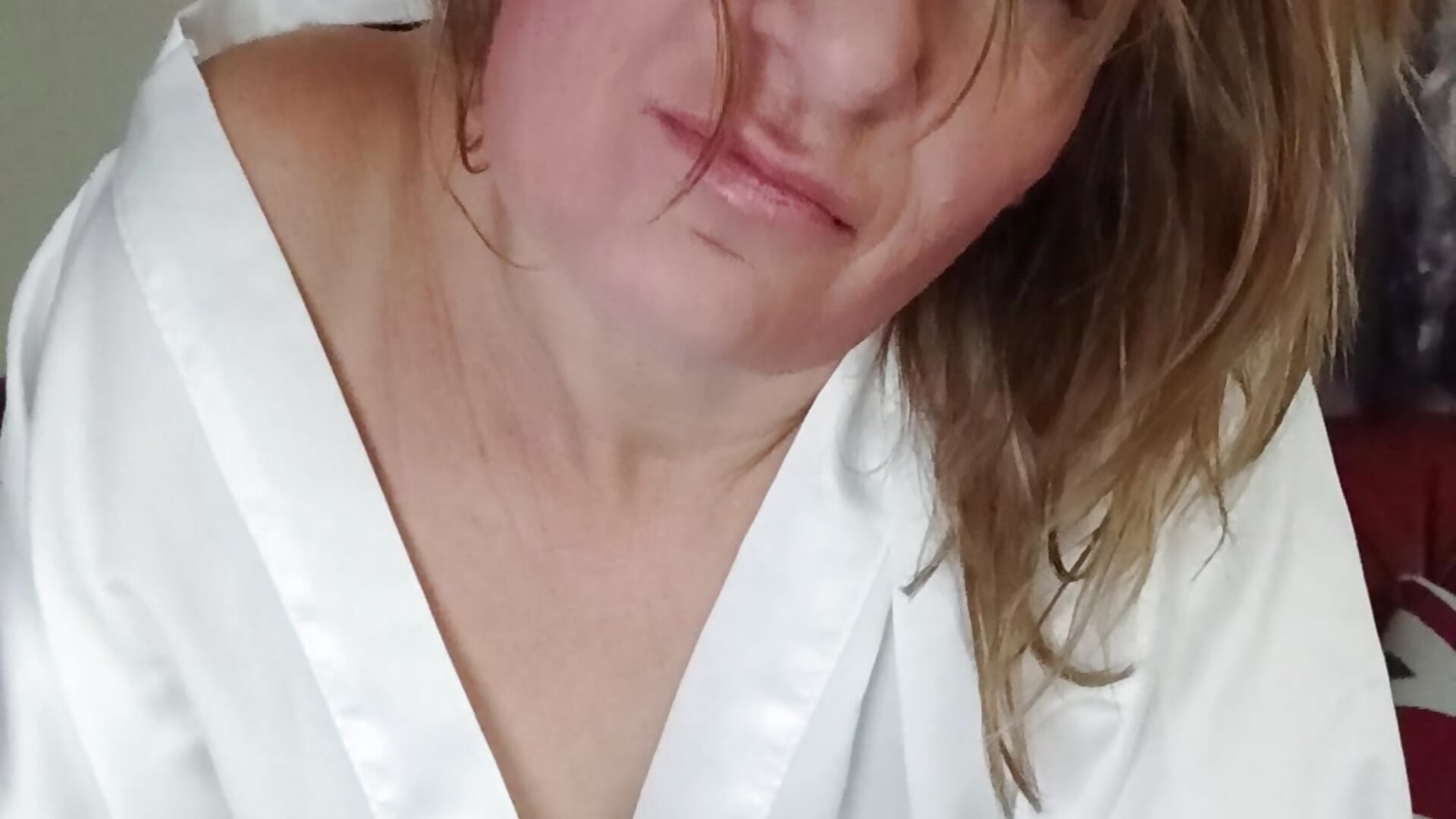 1000019474 - video của người mẫu cam BettyDavisEyesUK