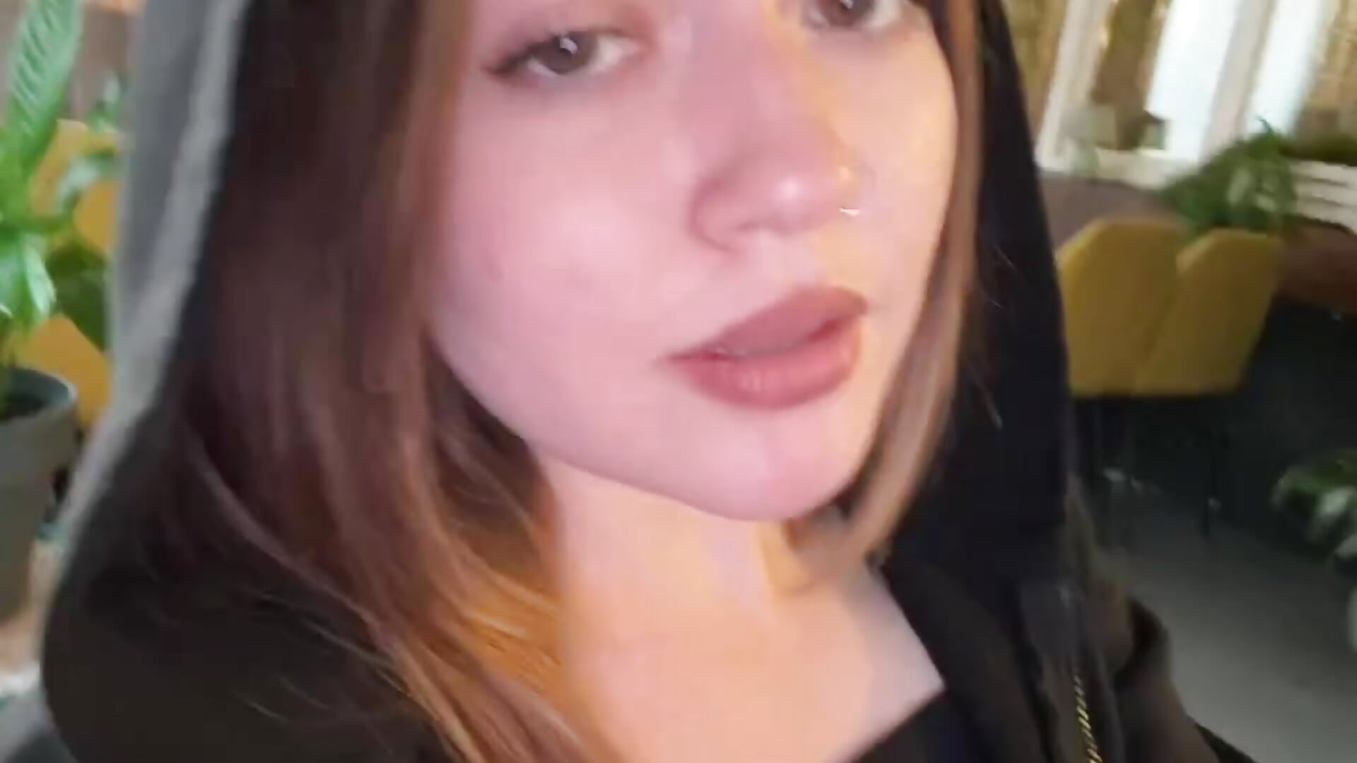 Nose ring energy✨ - video av R_I_N_A cam-modell