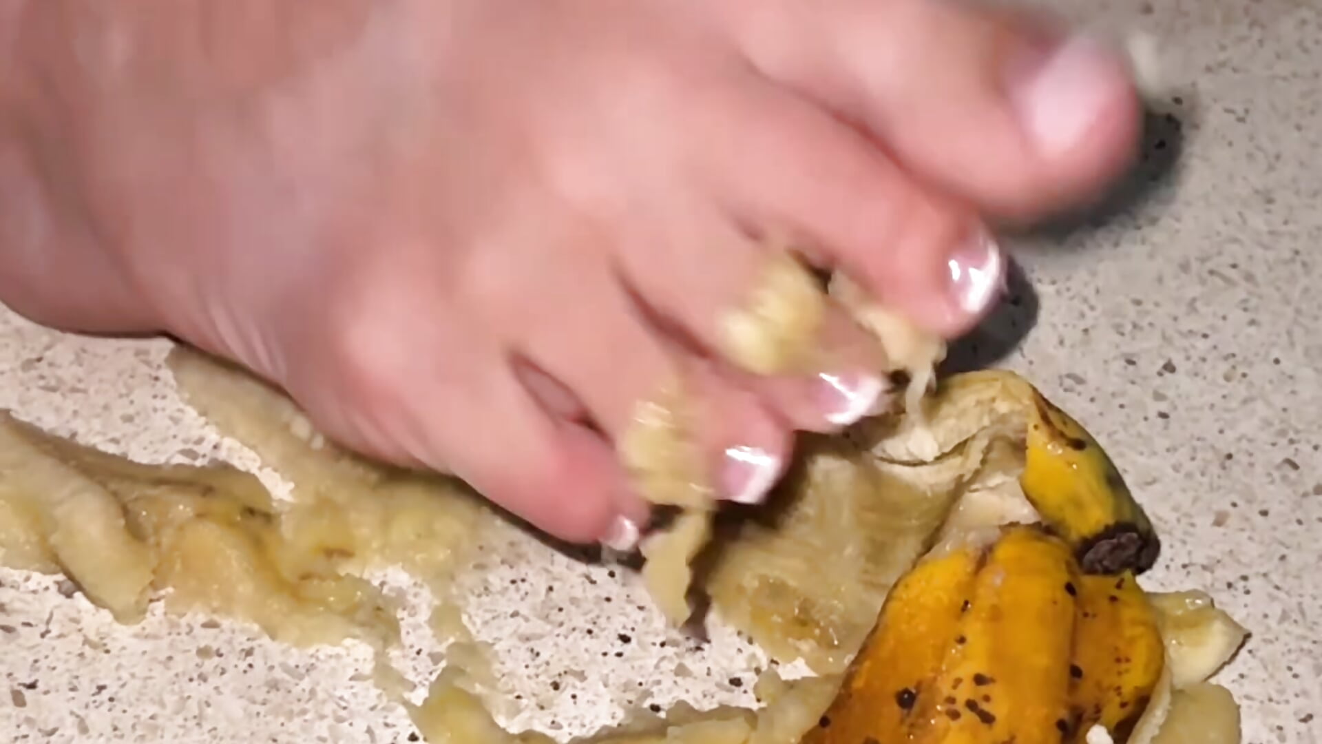 FEET LOVERS (Innocent Toes, Naughty Thoughts)🍌🦶🏼 - Bae_Belle主播的视频