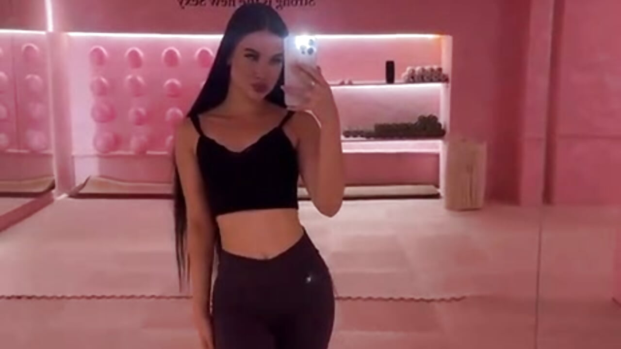 This is me at the gym. - video by Amayya__ cam model