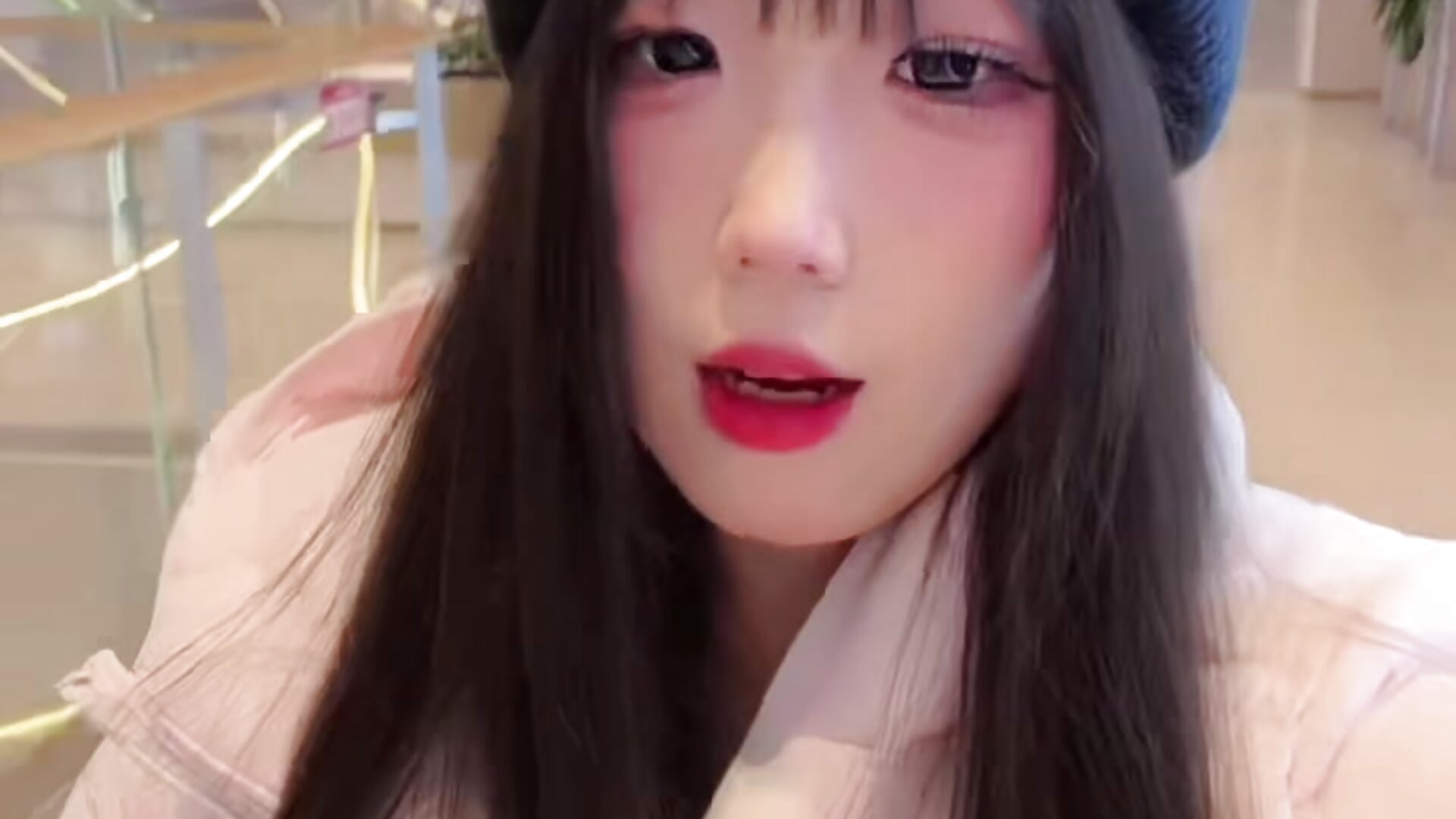 如果一边对我撒娇一边也对别人这样 那你就去死知道吗 就去死  死掉吧 - video của người mẫu cam zhnlky