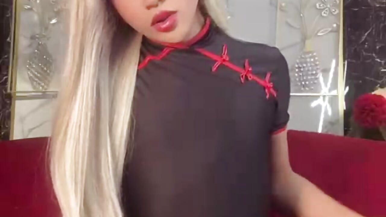 Come Here  In Your Knees And  Open Your Mouth For Me ❤️‍🔥​