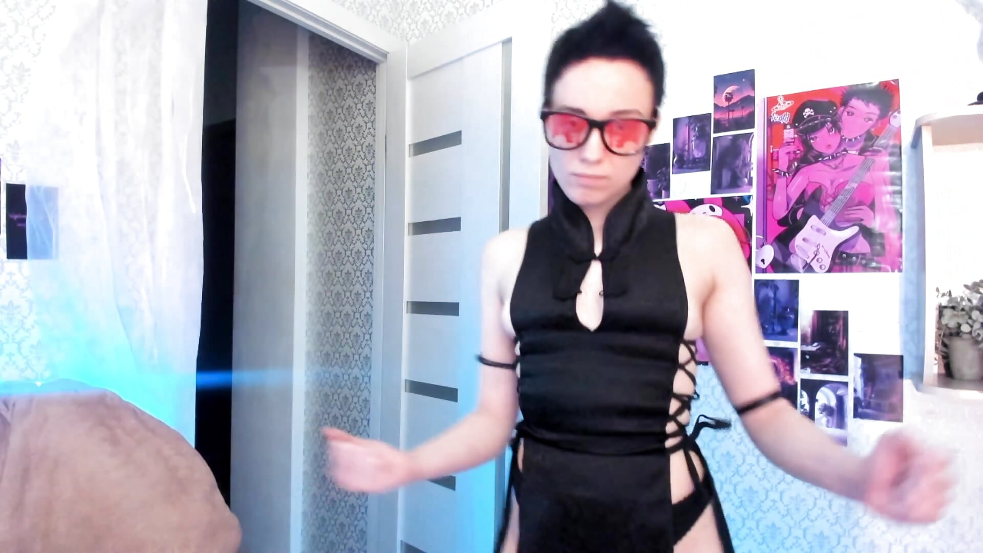 DO - video by ErickaFetish cam model