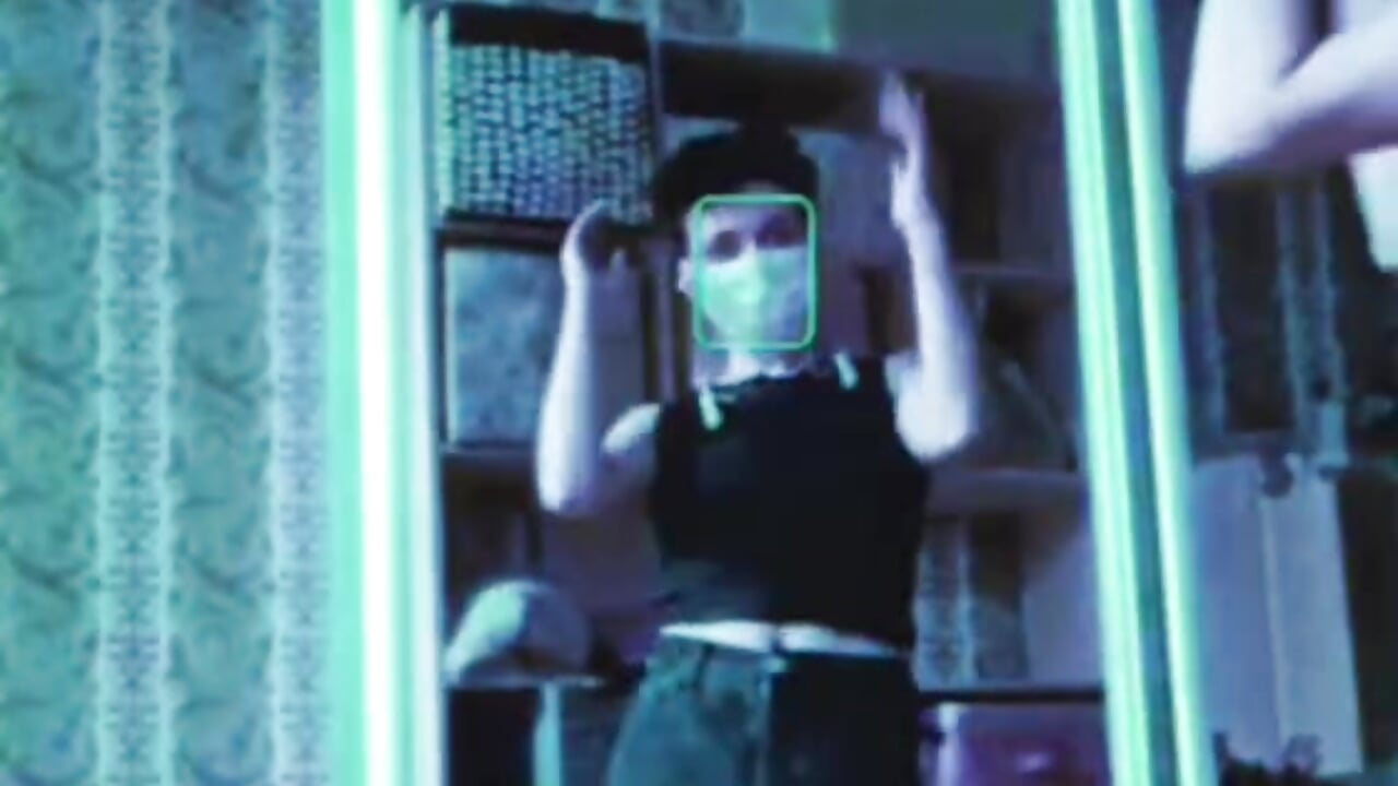 Plastic robot - video by ErickaFetish cam model