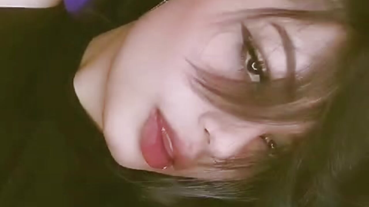 Hello 💜 - video by tokio_murakami cam model