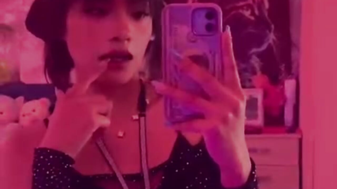 Sexy schoolgirl — filmik Samara_Homescapes, modela(-lki) na kamerkach