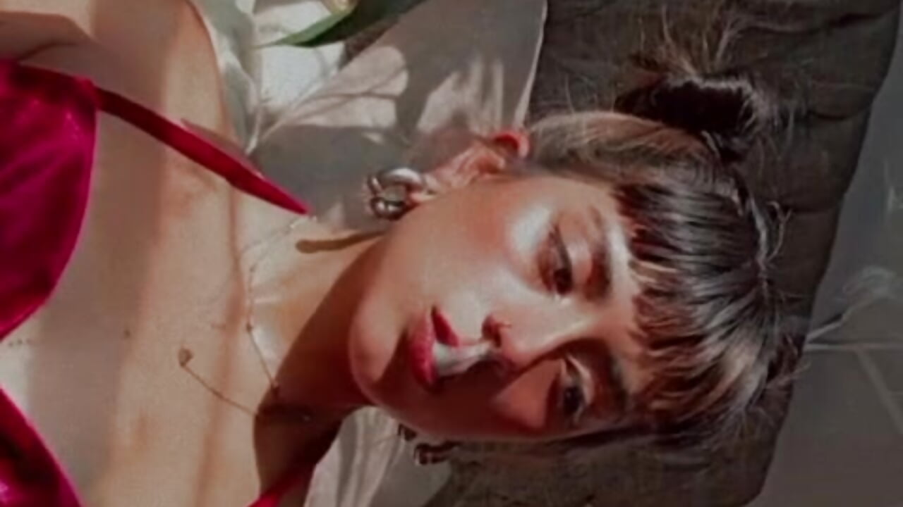 Wanna come to smoke? ♥ - video by 6briella9 cam model