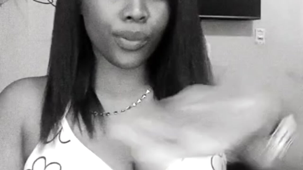 WhatsApp Video 2025-10-27 at 08,07,28 (1) - video di Diosa339 modella di cam