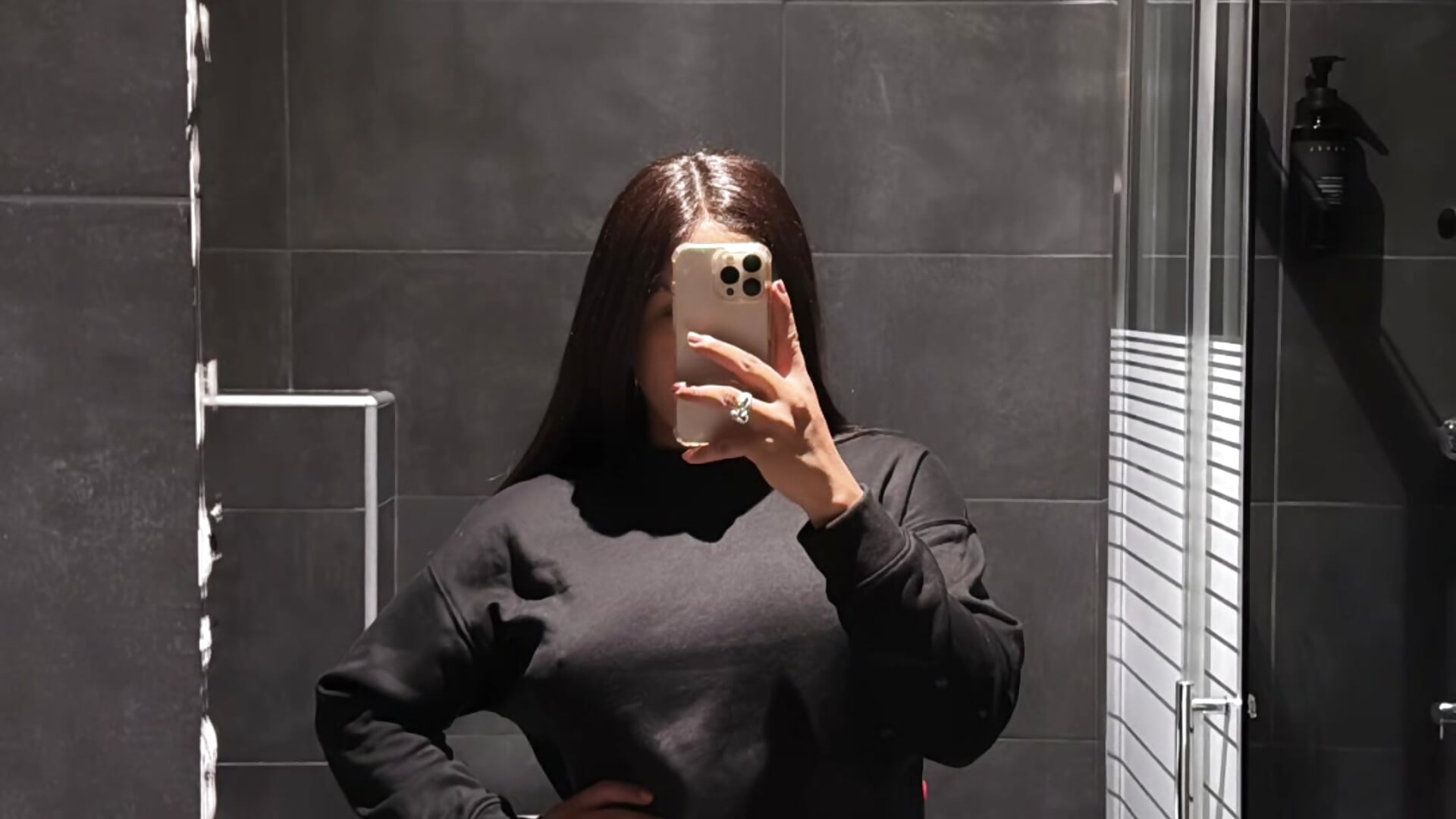 505b19ea5e6e48f49ca929c9212d0667 - video by Brunacicarelly cam model