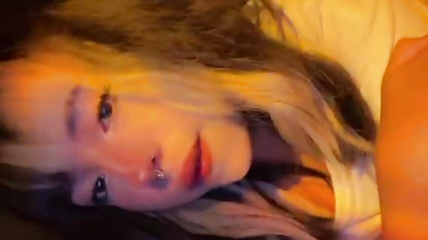 kisses - video by zara_muley cam model