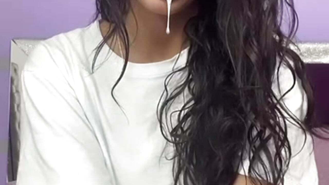 beautiful girl - video by SilvanyMontana cam model