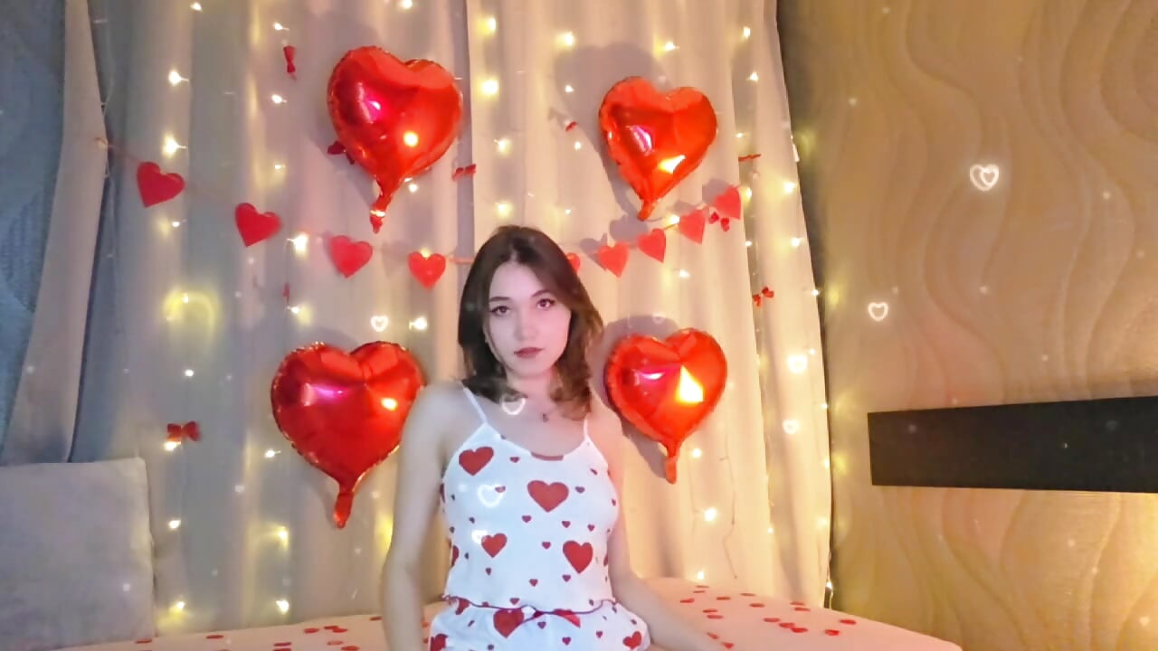 document_5222398348937433920 - video by MistyLovia cam model