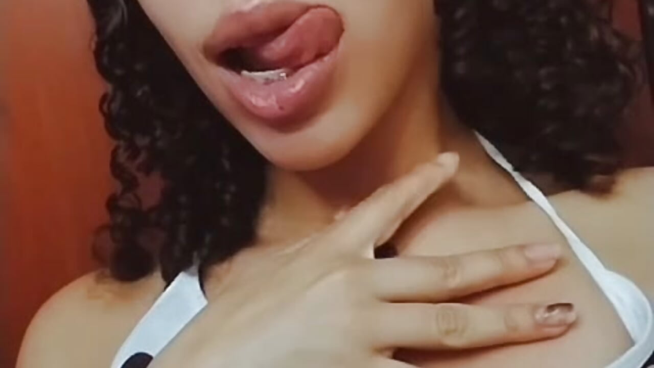Sexy tits 🫦 - video by roseefancy19 cam model